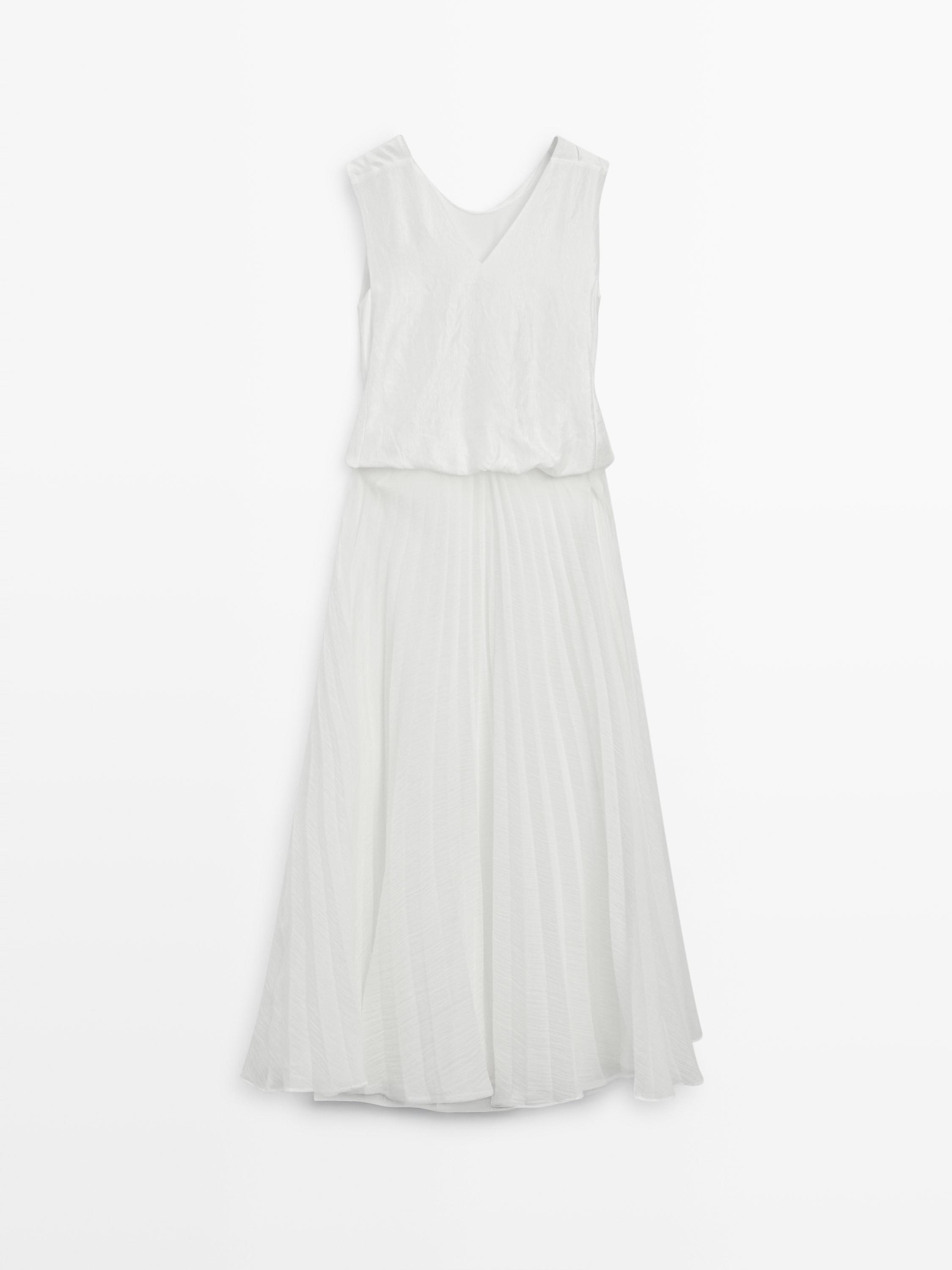 Robe longue combinée détail plissé